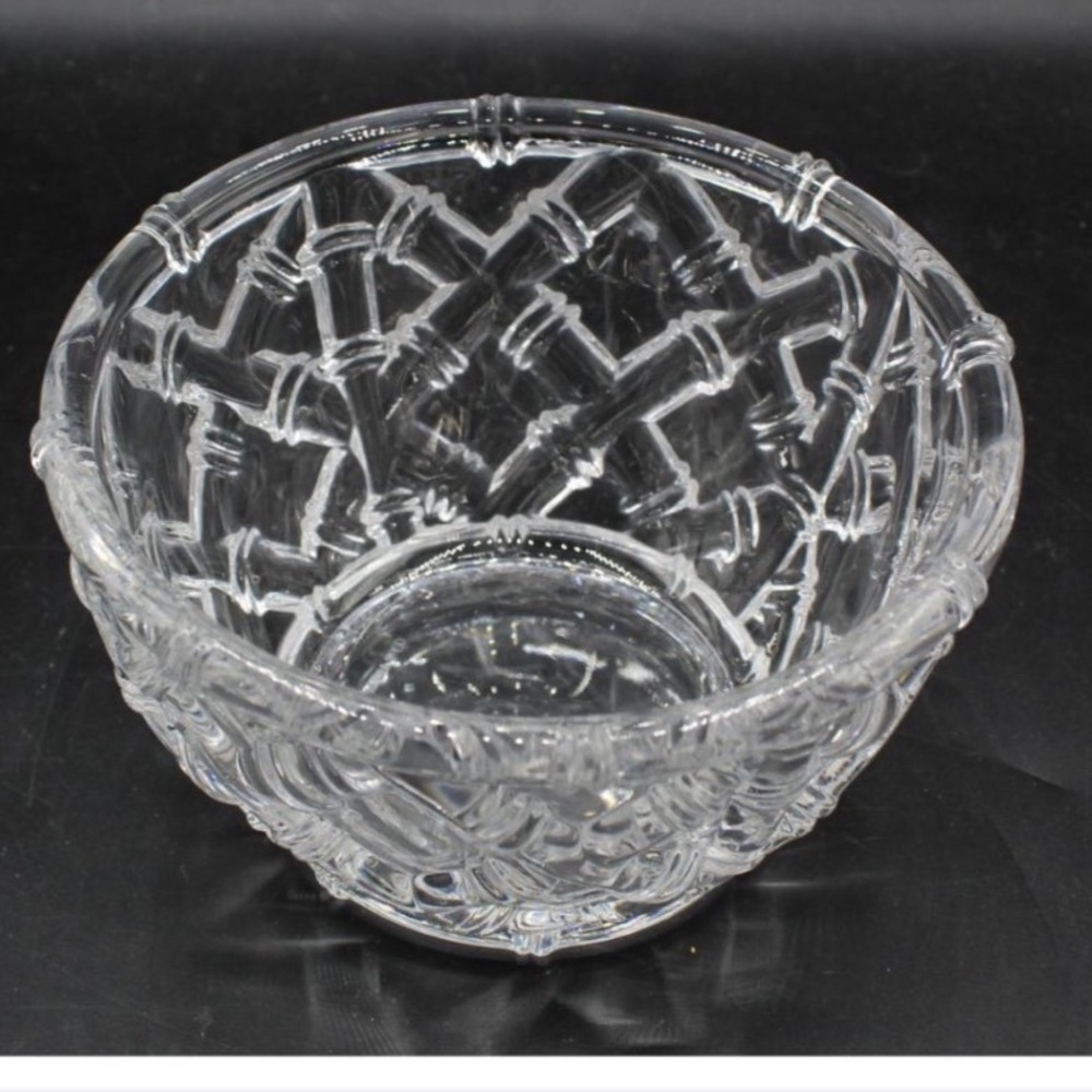 Tiffany & Co. Signed Bamboo Lattice Pattern Crystal Bowl 6 1/4"
